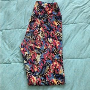 LulaRoe OS leggings, multiple designs available